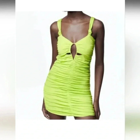 Zara NWT Bright Green Ruched Sleeveless Bodycon Mini Dress  Size Small - Picture 3 of 8